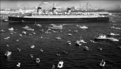 What year did Queen Mary leave for her last voyage?