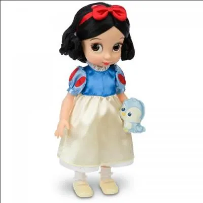 Who is this beautiful princess who befriends seven dwarfs?