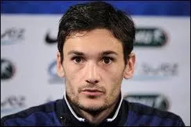 The famous goalkeeper of the French national team, you've recognized him: