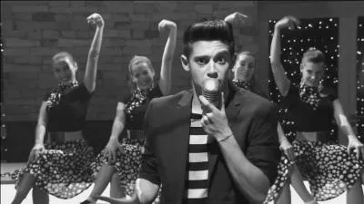 What is the name of this song performed by Federico?