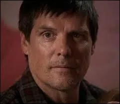 Who talked to Dan in season 7 about how to kill someone?