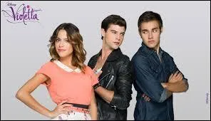 Who are the rivals fighting over Violetta?