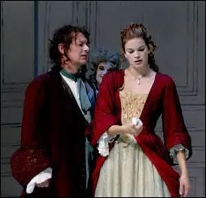 Who declares his love for the misanthrope?