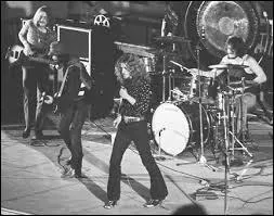 Which international superstar was considered the father of Rock n Roll, was heavily influenced by the legendary blues man, Muddy Waters, had 837 consecutive sold-out shows in Las Vegas and was born in Tupelo, MS?