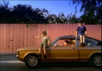 Which Britpop video starred this Ford Granada?