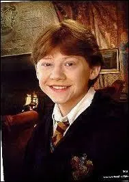 Which student was shaking at the beginning of the year ceremony?