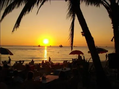 Let freedom reign. For never has the sun set on a more glorious human achievement.