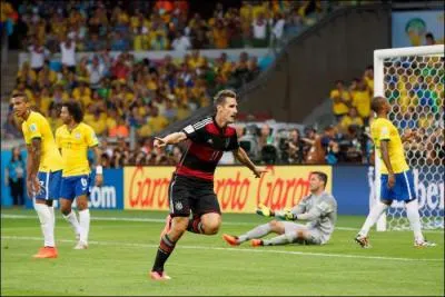 In the semi-final, Germany beat Brazil 7-1. Who scored for both teams?