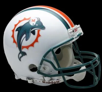 Which team is wearing this helmet?