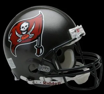 Which team is wearing this helmet?