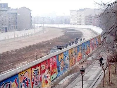 When was the Berlin Wall built?