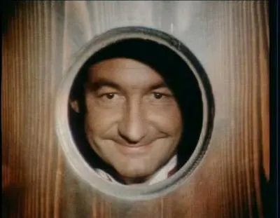 La Minute necessaire de monsieur Cyclopede is a comedy TV show created in 1982. It is presented by Pierre Desproges.