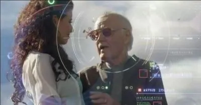 Stan Lee hits on an alien.
