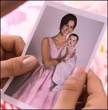 What is Violetta's mother's name?