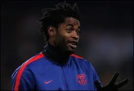 Which club(s) did Alexandre Song play for throughout his career?