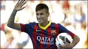 Which club(s) has Neymar Jr played for throughout his career?