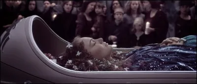 What did she die of?