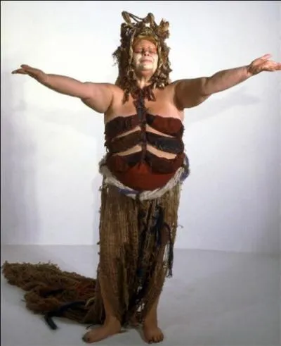 Do you recognize her?