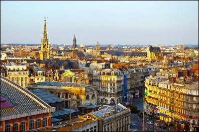 This city in the Nord region, close to the Belgian border, will host several Euro 2016 matches.