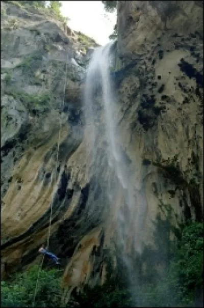 Which of these animals is the name of a river in the Alpes-Maritimes department?