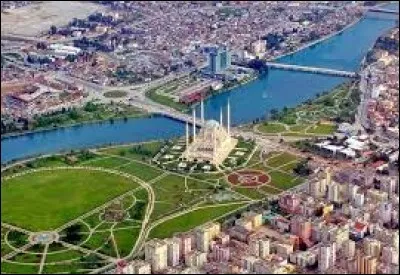 Is Adana a big city?